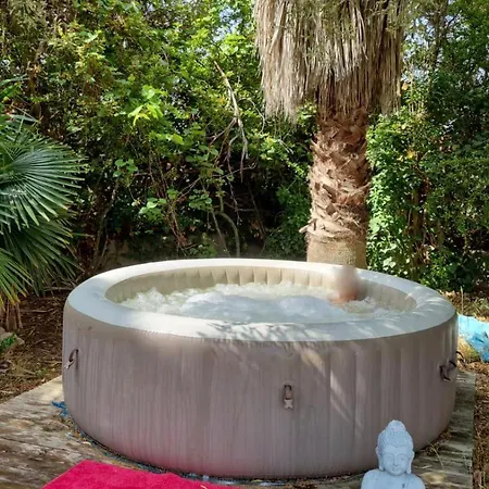 La Azul Villa *